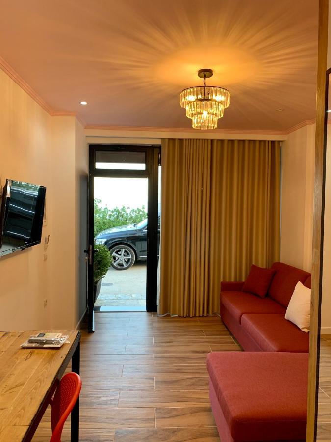 Hard Rock Apartments Sarandë 외부 사진